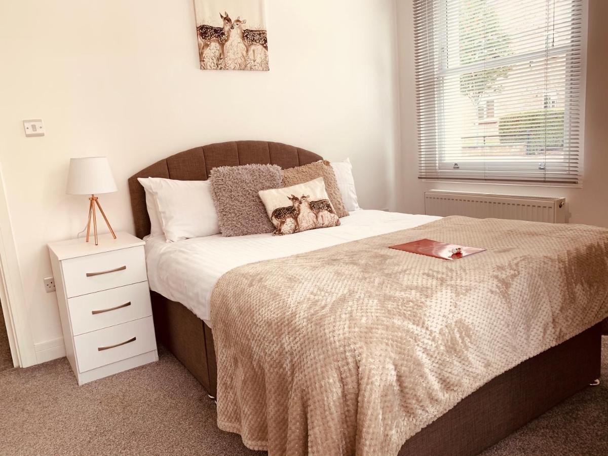 Elthorne Luxury Apartments - 阿克斯桥 外观 照片