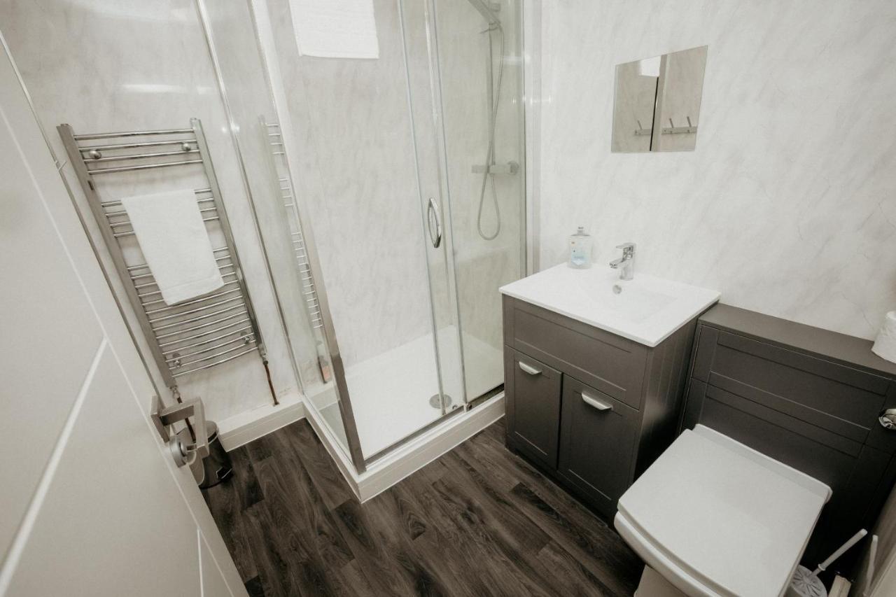 Elthorne Luxury Apartments - 阿克斯桥 外观 照片