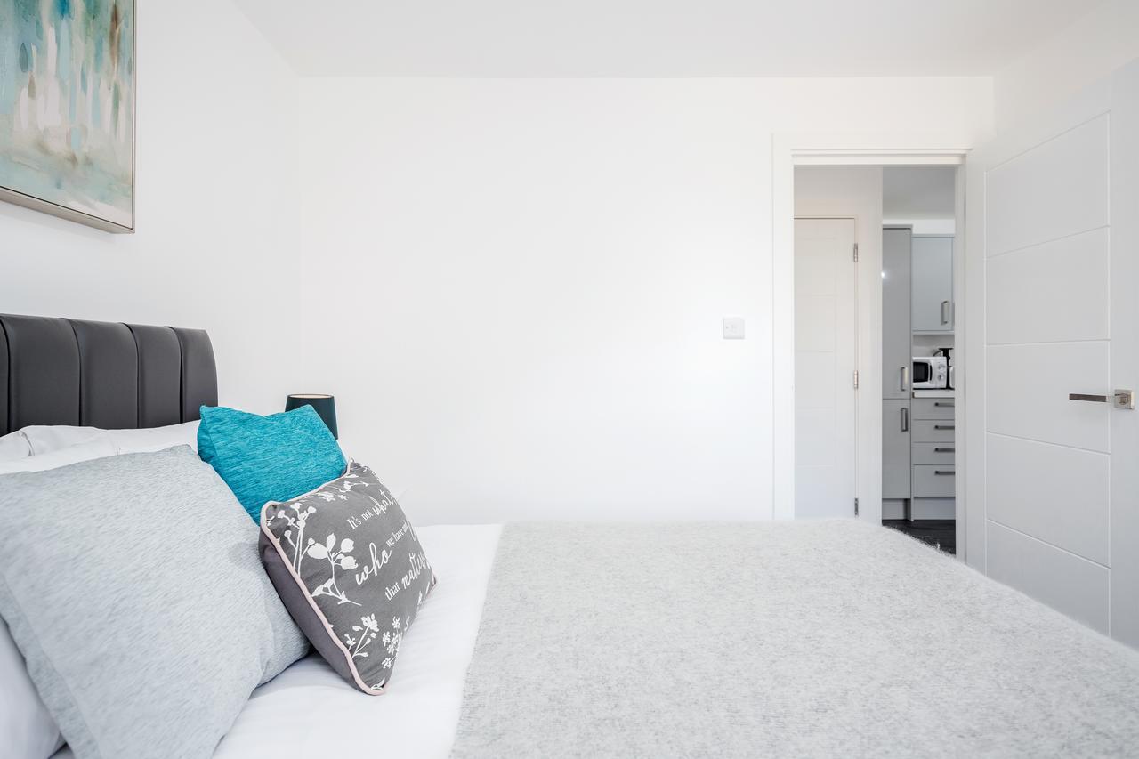 Elthorne Luxury Apartments - 阿克斯桥 外观 照片